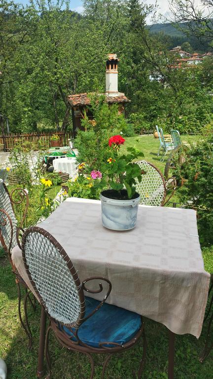 Mechta Guest House Koprivshtitsa Bagian luar foto
