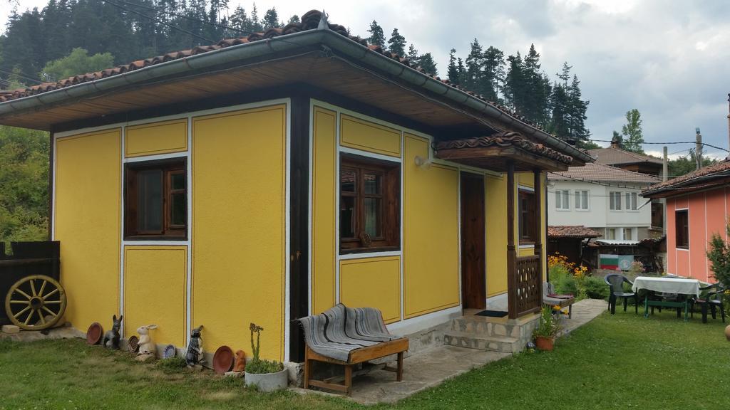 Mechta Guest House Koprivshtitsa Bagian luar foto